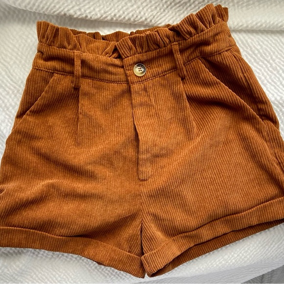 SHEIN corduroy ruffle top shorts - Picture 3 of 4